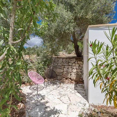 Trullo Lui Di Borgo Paoli By Perle Di Puglia *