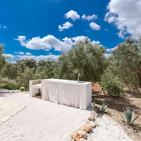 Trullo Lui Di Borgo Paoli By Perle Di Puglia